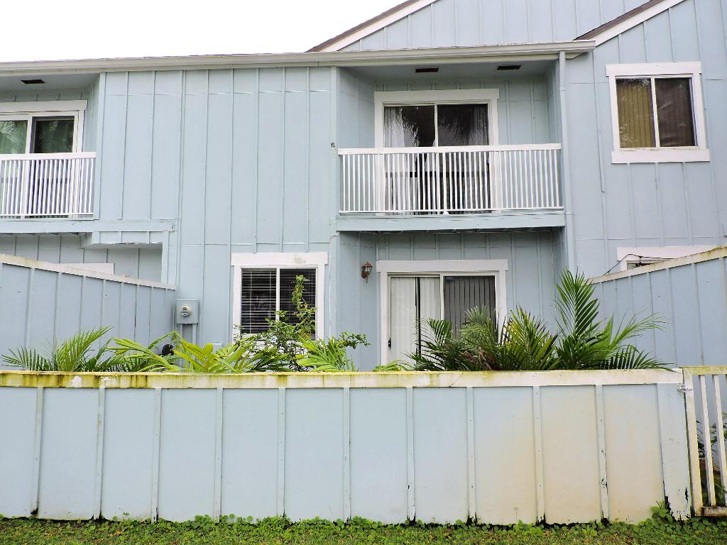 RIVERWALK 3 - Residential Lease