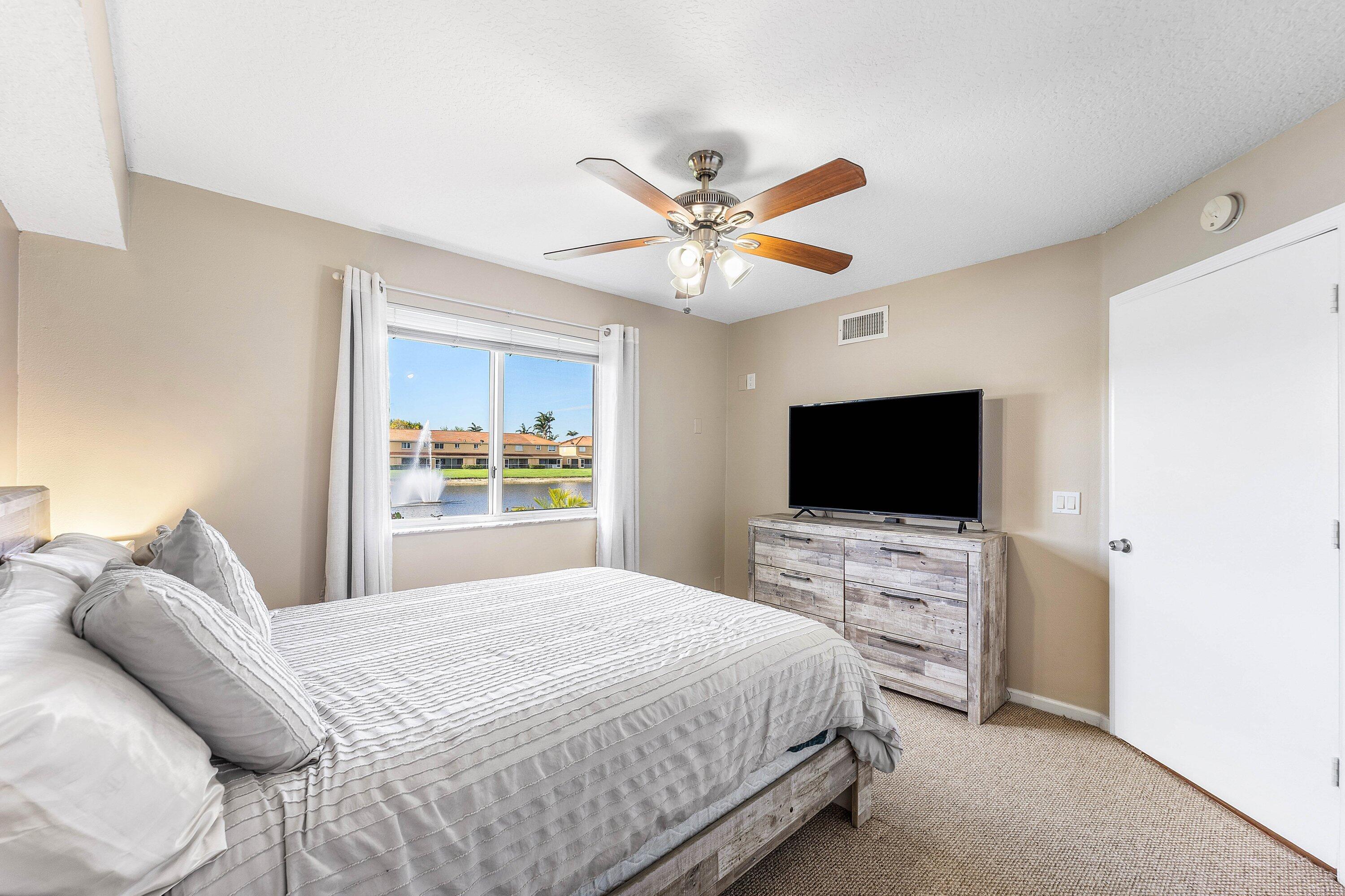 COVE AT BRIAR BAY CONDO - Residential