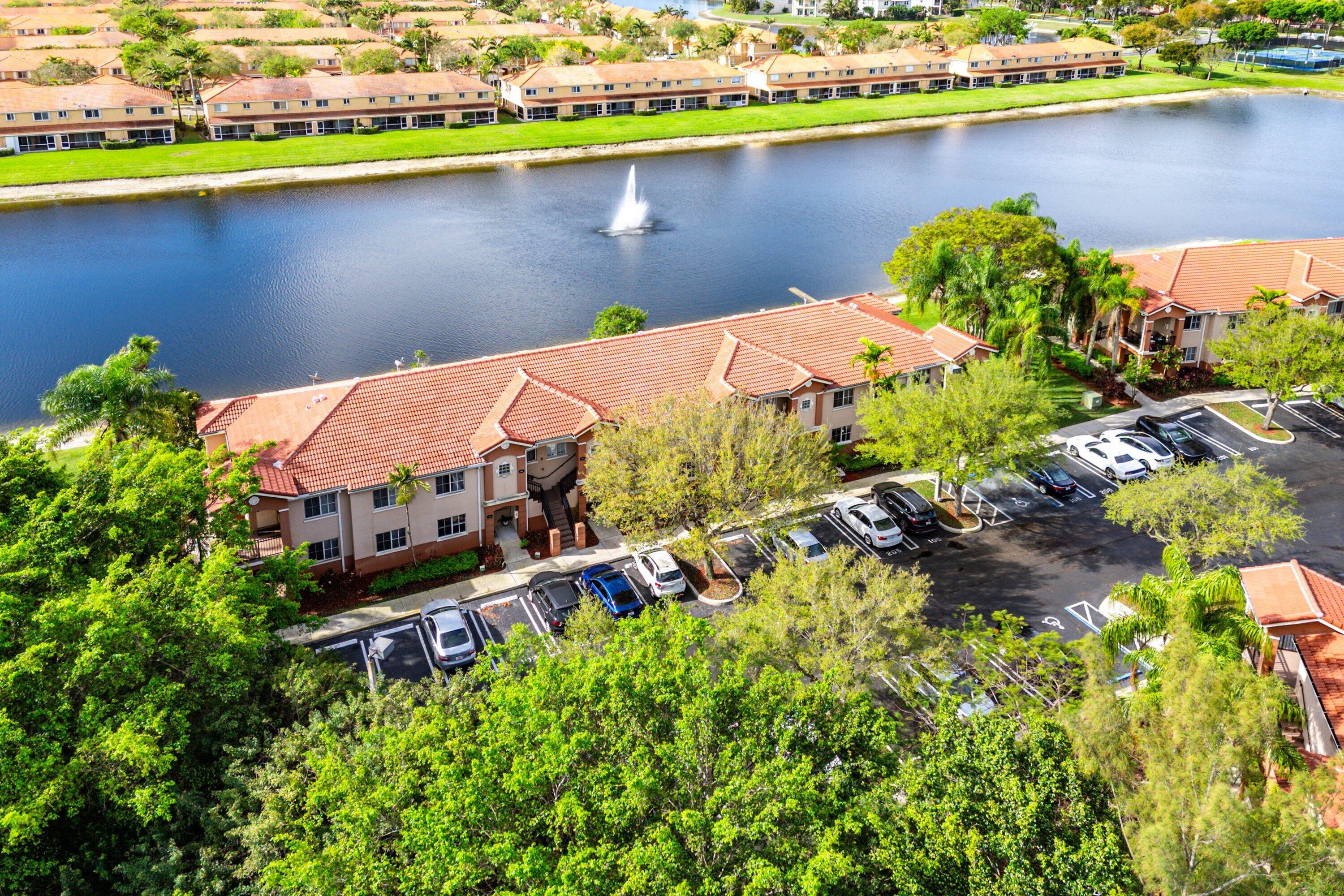 COVE AT BRIAR BAY CONDO - Residential