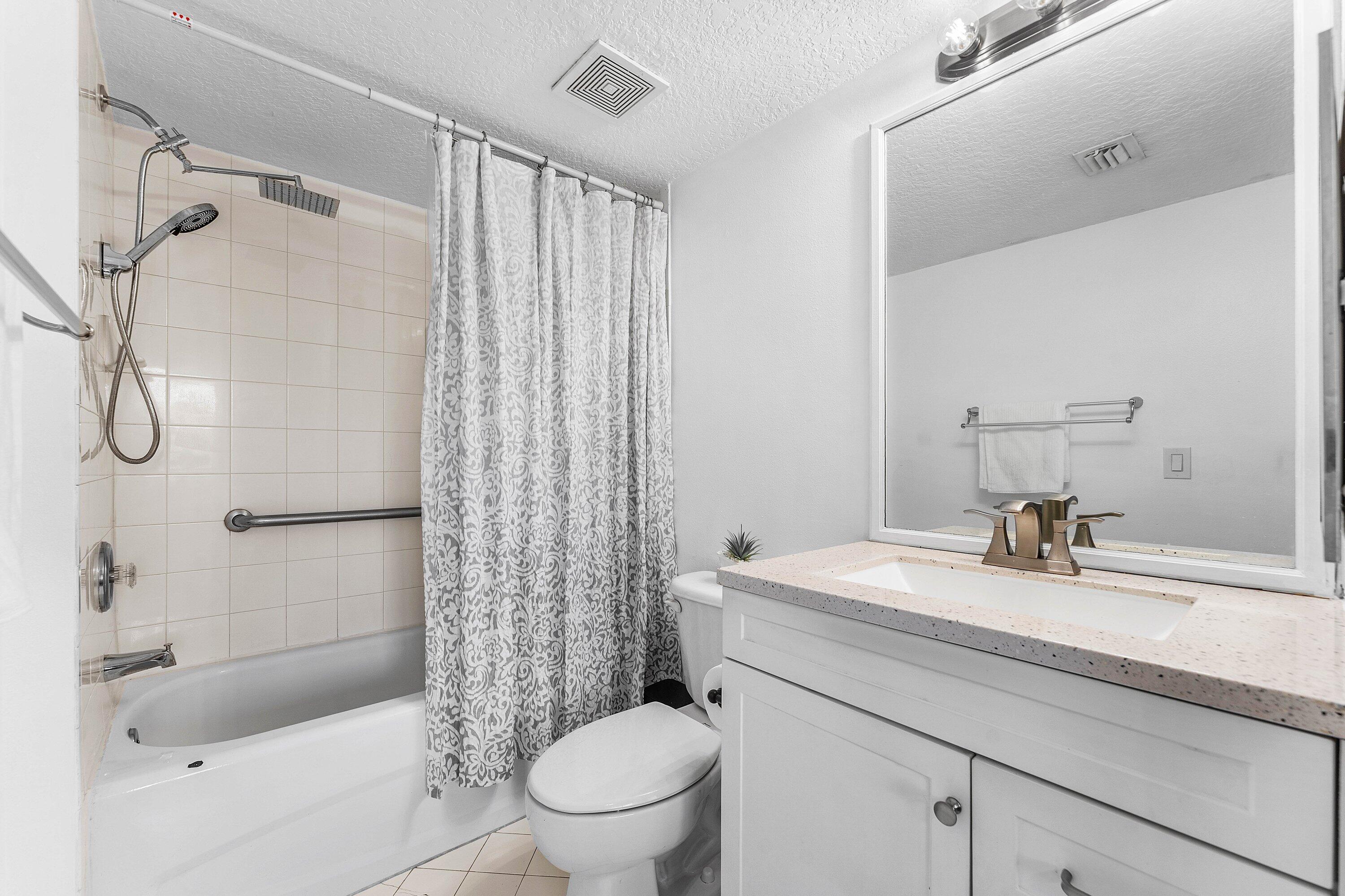 COVE AT BRIAR BAY CONDO - Residential