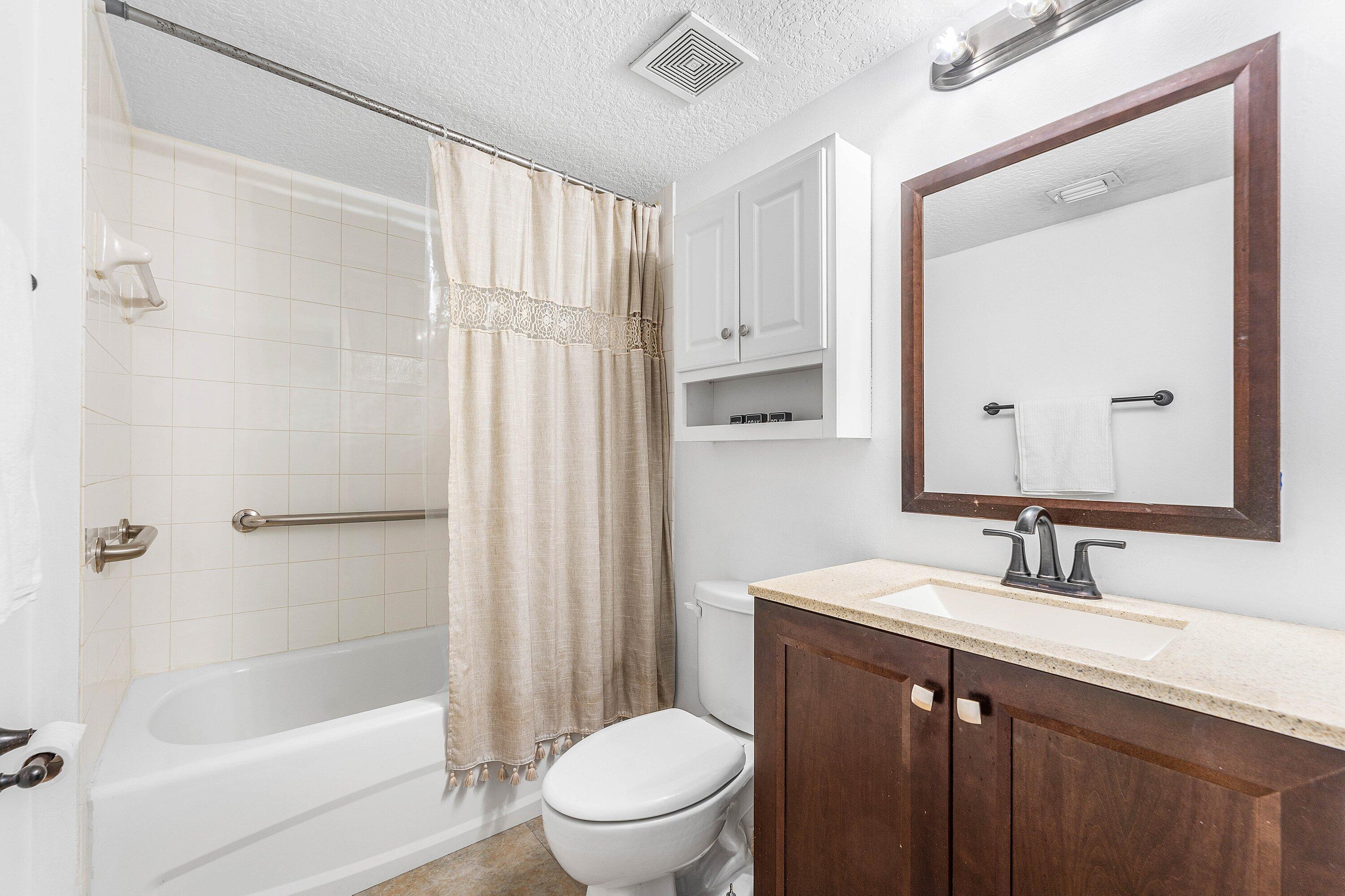 COVE AT BRIAR BAY CONDO - Residential