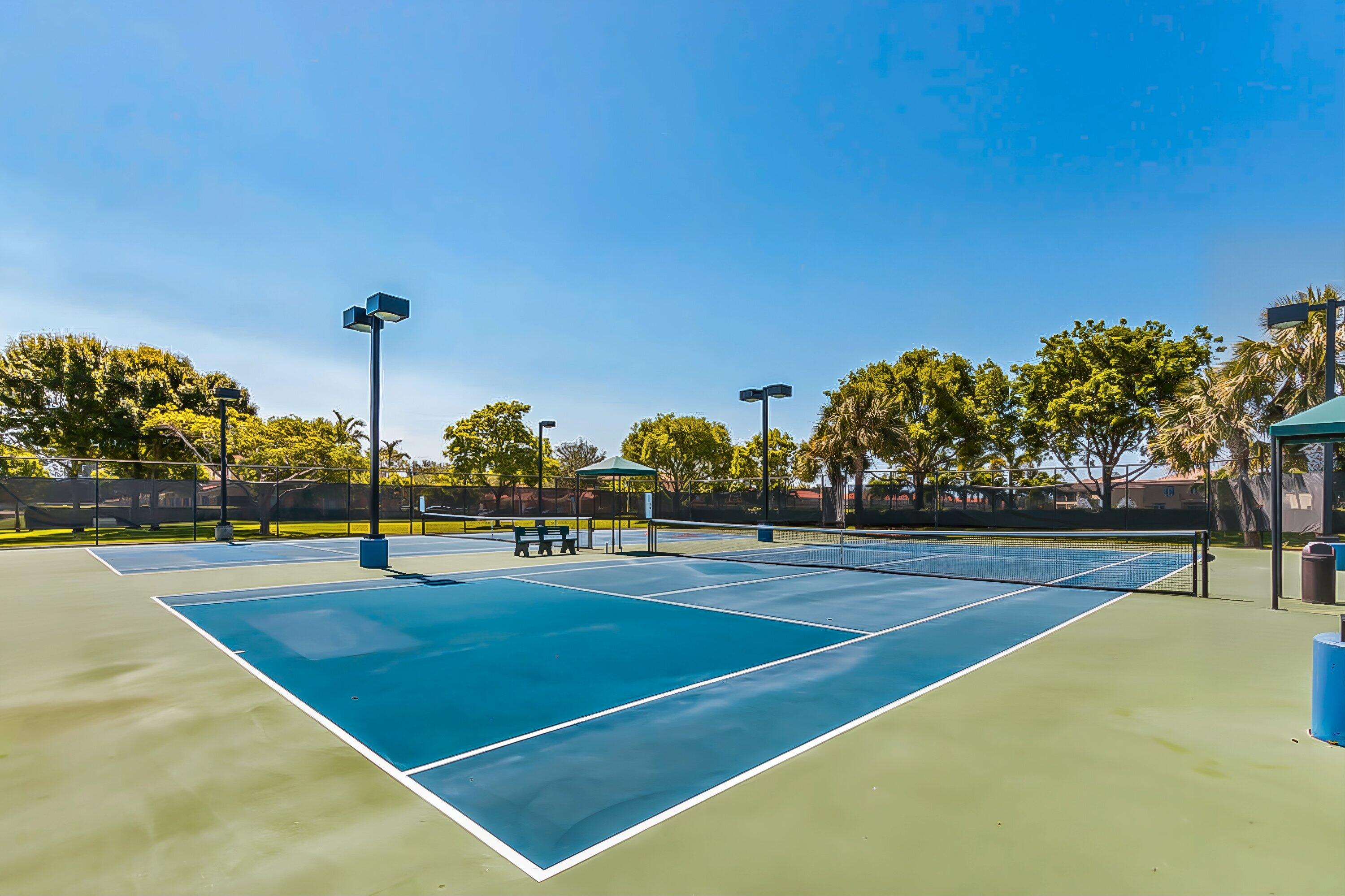 COVE AT BRIAR BAY CONDO - Residential