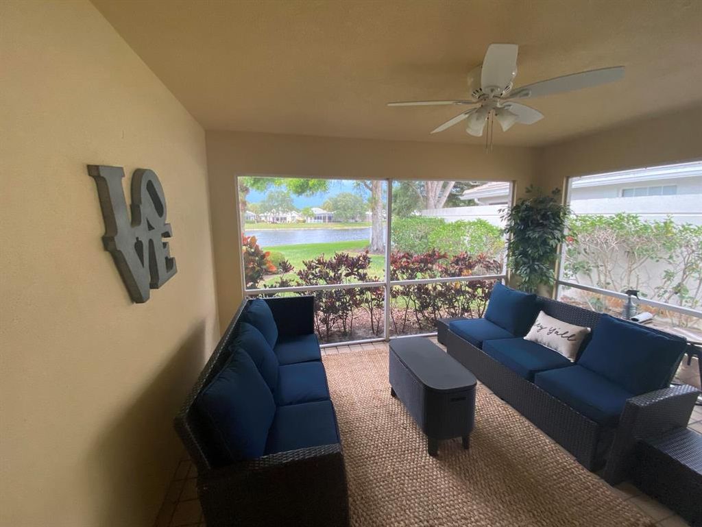 Photo of 4209 Royal Oak Dr, Palm Beach Gardens, FL 33410 (MLS # R10879427)