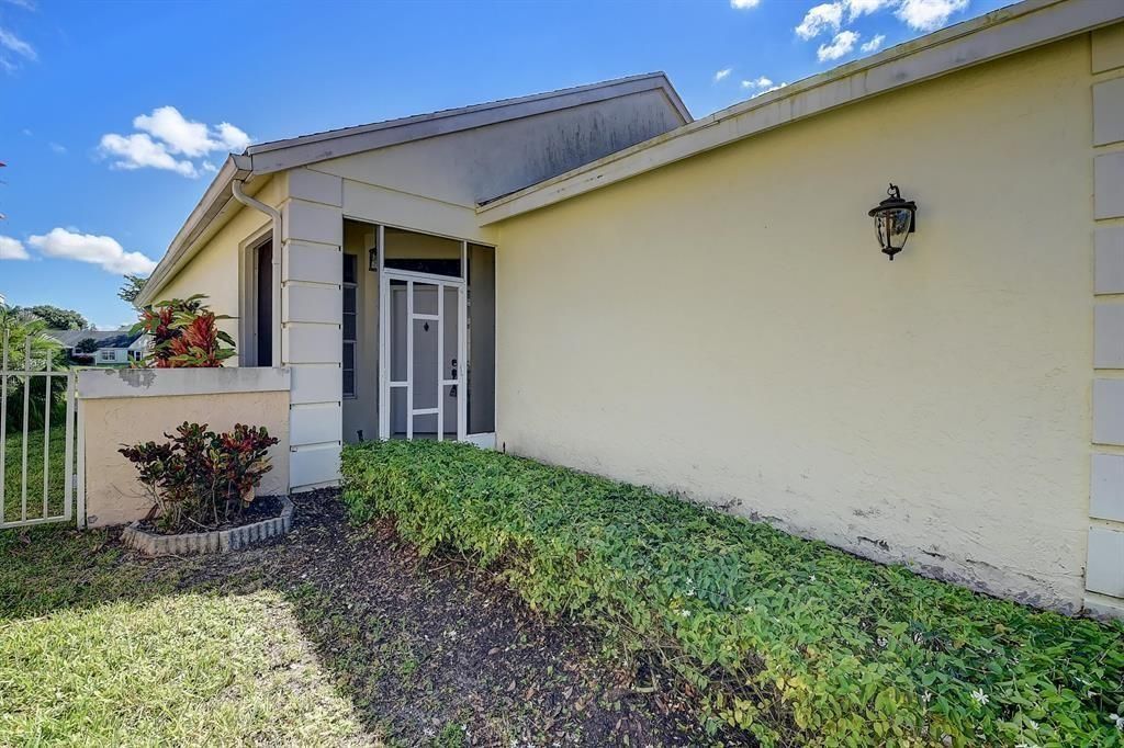 Photo of 7769 Mansfield Hollow Road, Delray Beach, FL 33446 (MLS # F10538489)