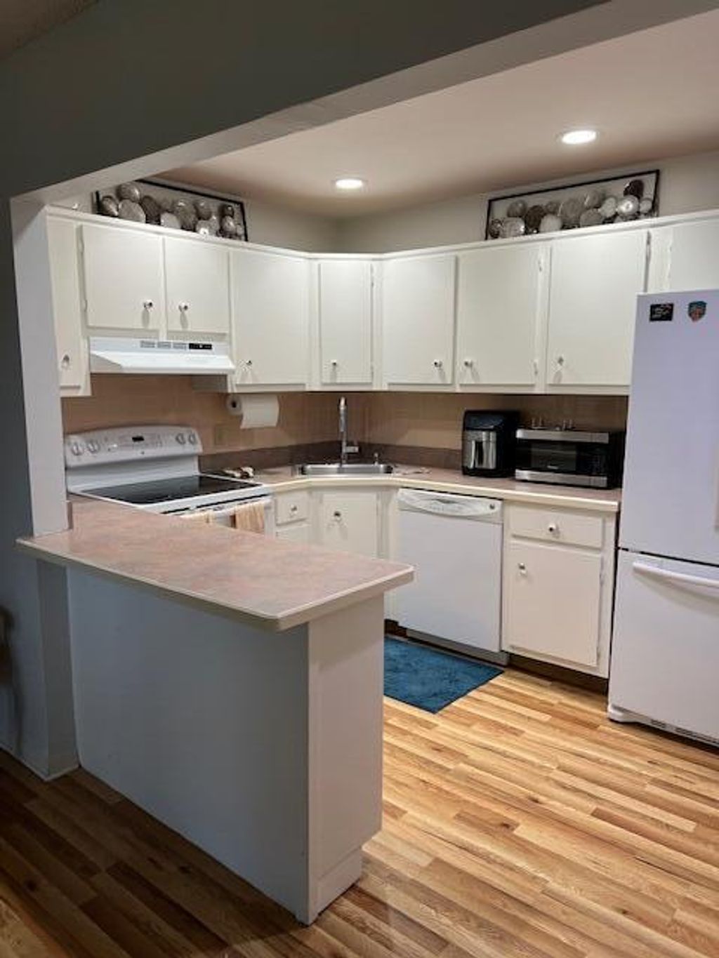 Photo of 312 Knotty Pine Circle #B2, Greenacres, FL 33463 (MLS # R11143015)