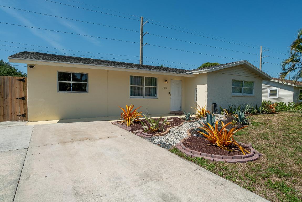 1416 W Hardee Street