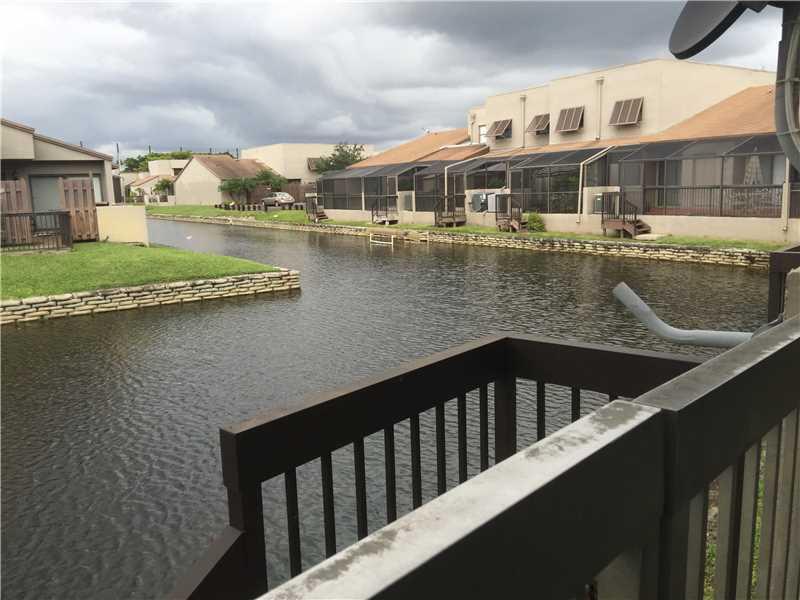 FLAMINGO VILLAS - Residential Lease