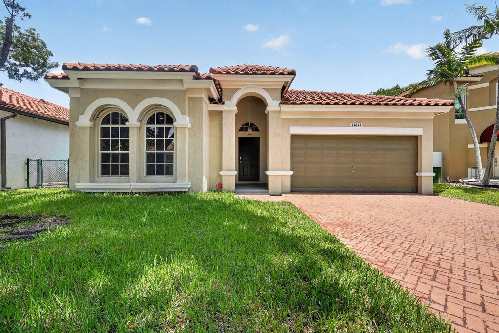 Photo of 13844 SW 53rd Street, Miramar, FL 33027 (MLS # B26040551)