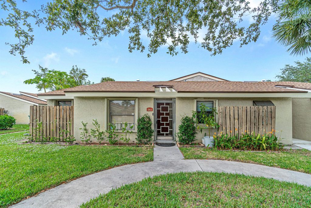 Photo of 241 Meadows Drive #241, Boynton Beach, FL 33436 (MLS # R11100656)