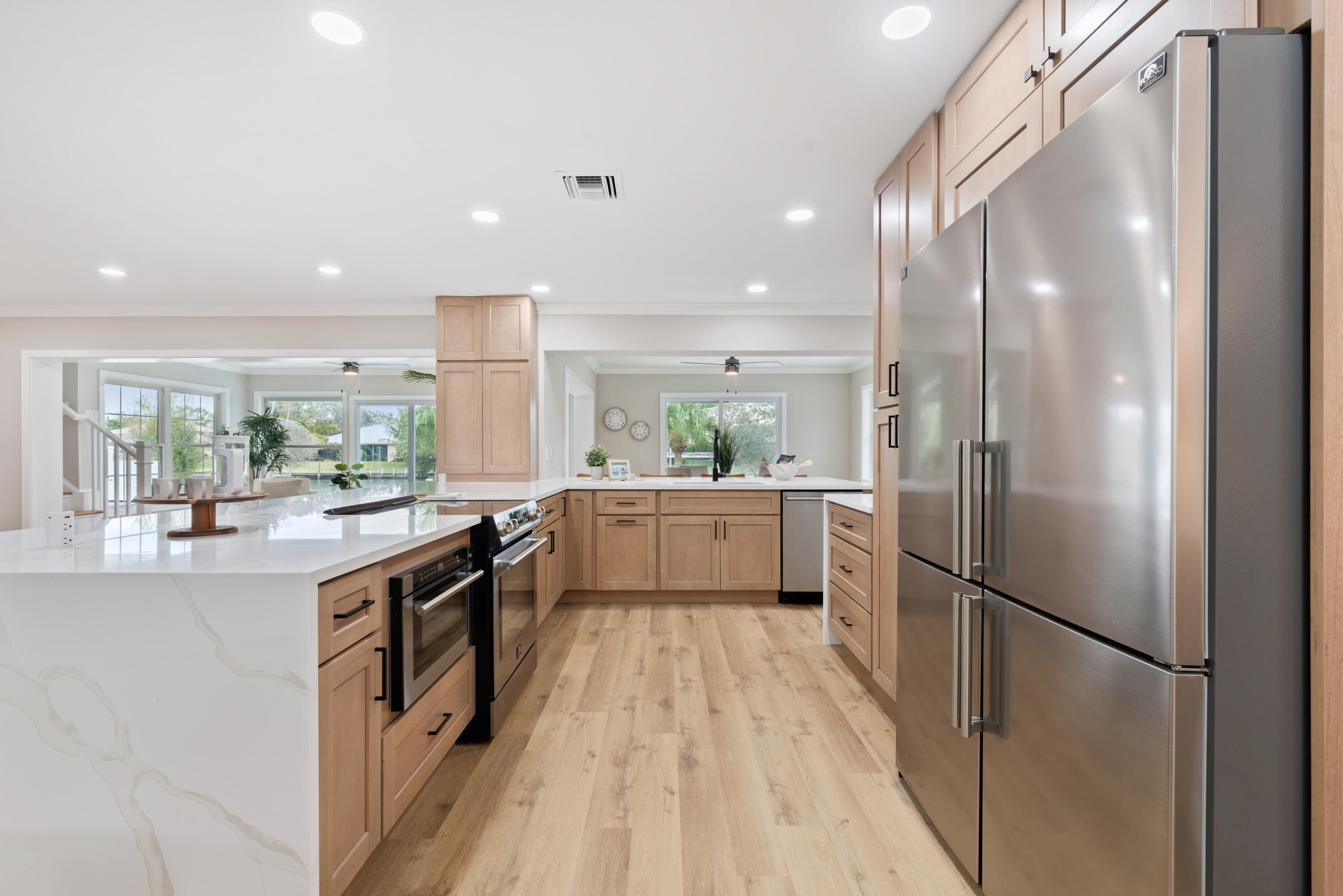 VERO ISLES PLAT NO 6 - Residential