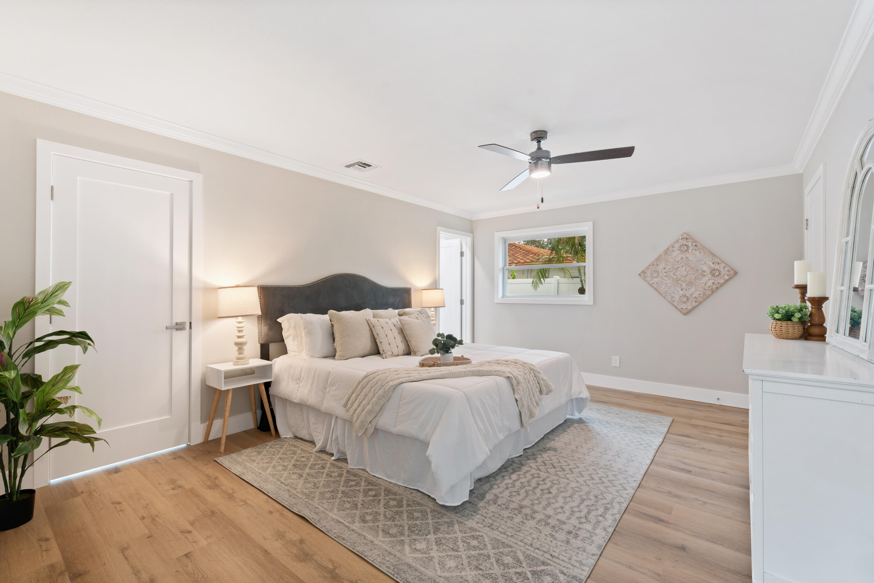 VERO ISLES PLAT NO 6 - Residential