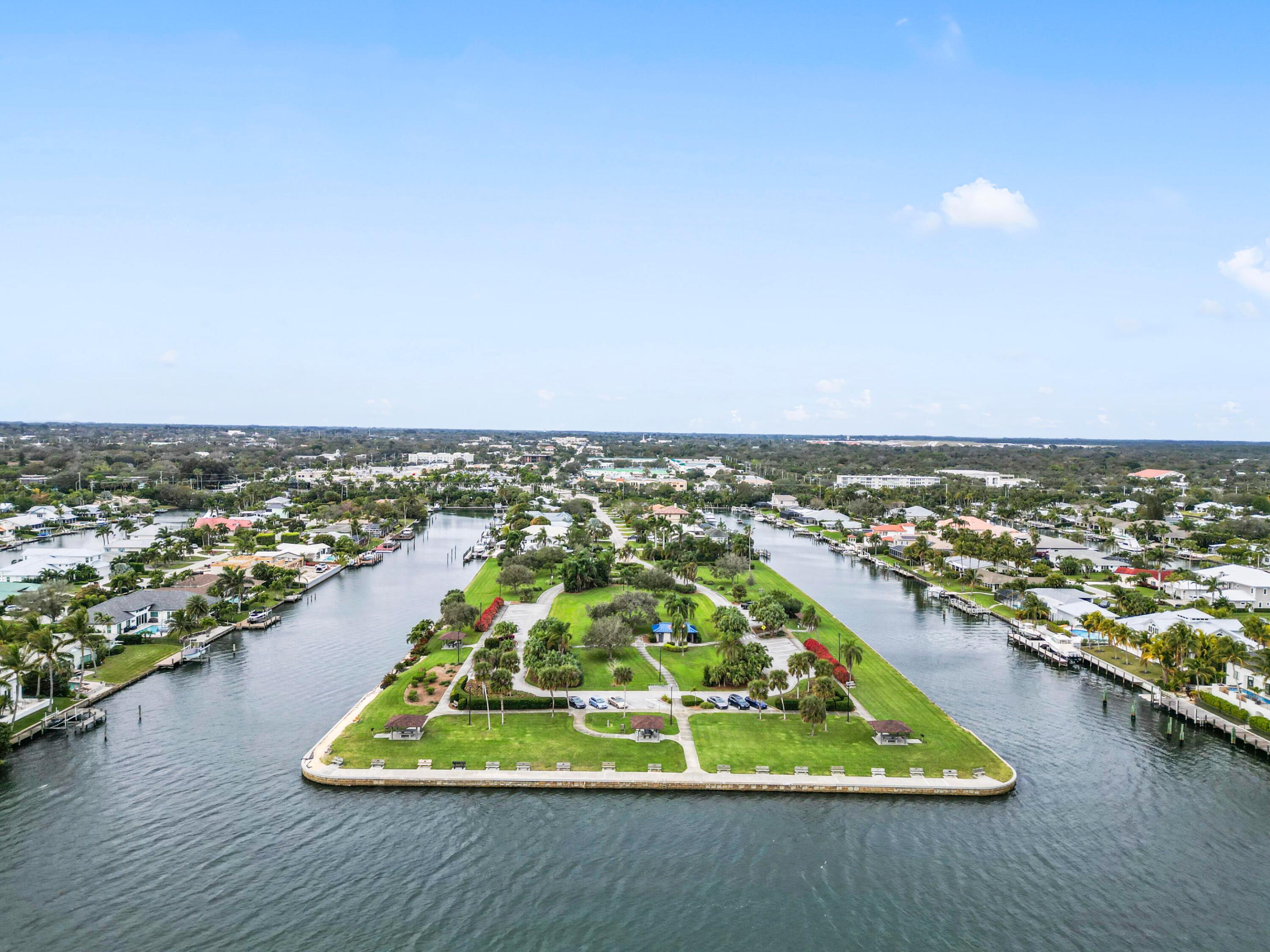 VERO ISLES PLAT NO 6 - Residential