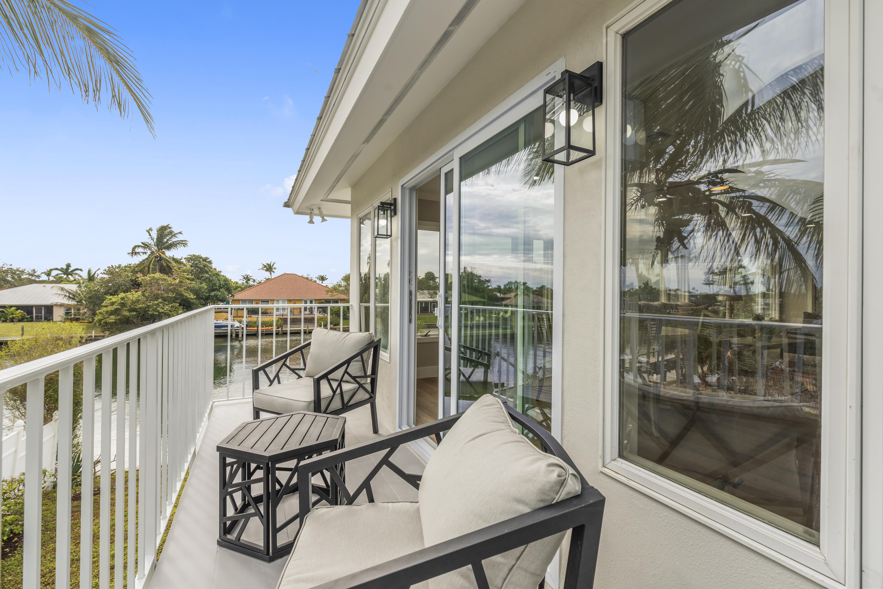 VERO ISLES PLAT NO 6 - Residential