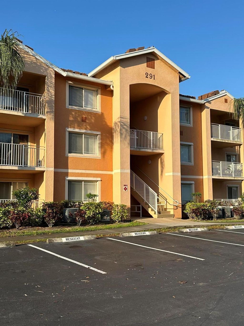 Photo of 291 SW Palm Drive #102, Port Saint Lucie, FL 34986 (MLS # R11091065)