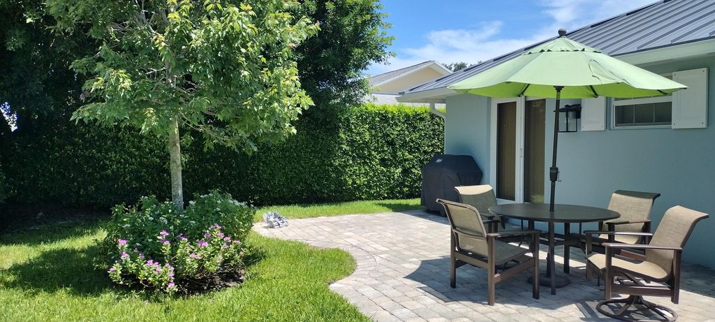 Photo of 9583 SE Little Club Way S, Jupiter, FL 33469 (MLS # R11111192)