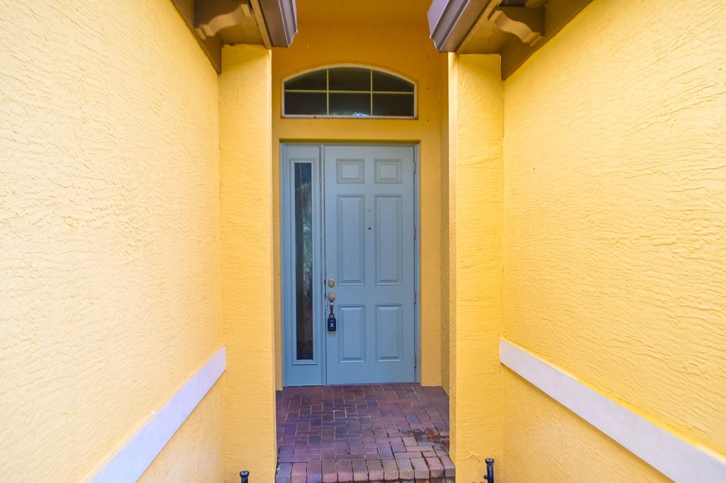 Photo of 11770 SW Crestwood Circle, Port Saint Lucie, FL 34987 (MLS # B26022026)