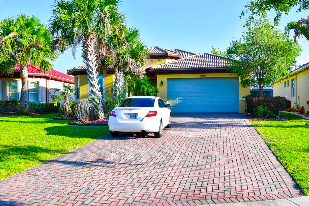 Photo of 11770 SW Crestwood Circle, Port Saint Lucie, FL 34987 (MLS # B26022026)