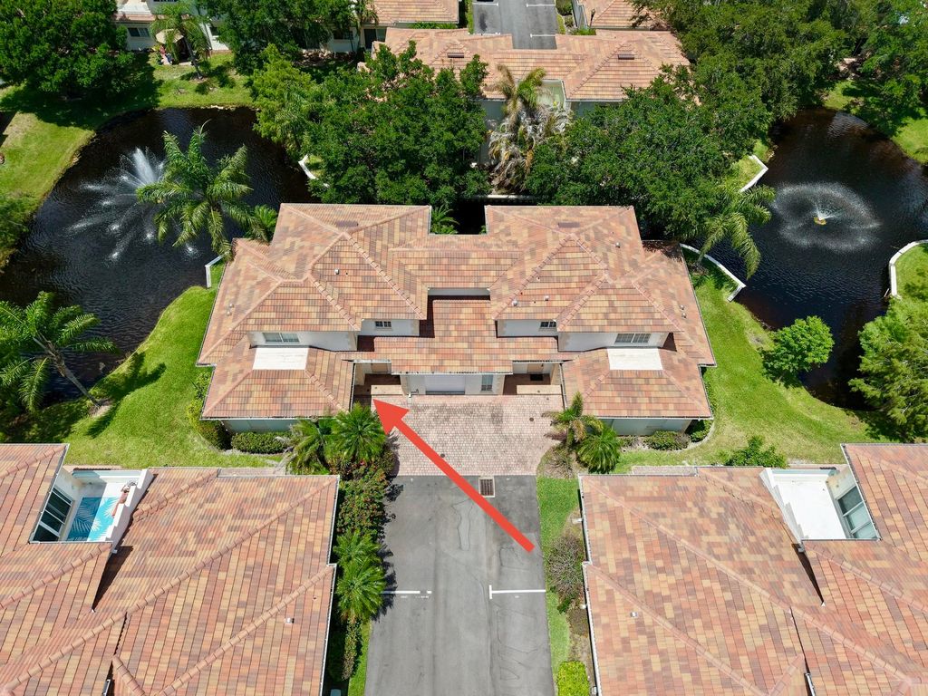 Photo of 568 7th Square, Vero Beach, FL 32962 (MLS # B26029826)