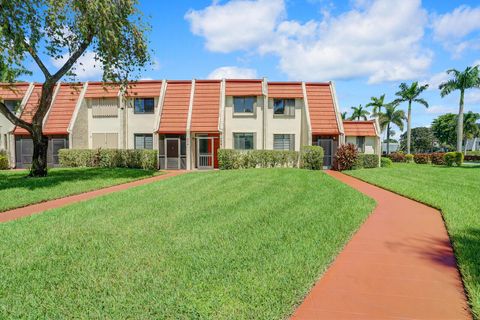 A home in Lake Worth