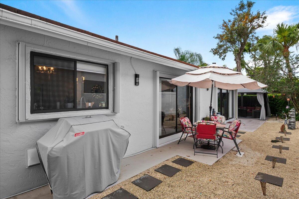 VILLAS OF MONTEREY AT INDIAN SPRING - Residential