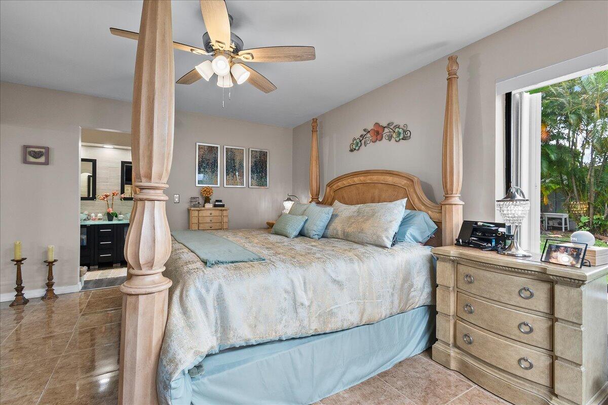 VILLAS OF MONTEREY AT INDIAN SPRING - Residential