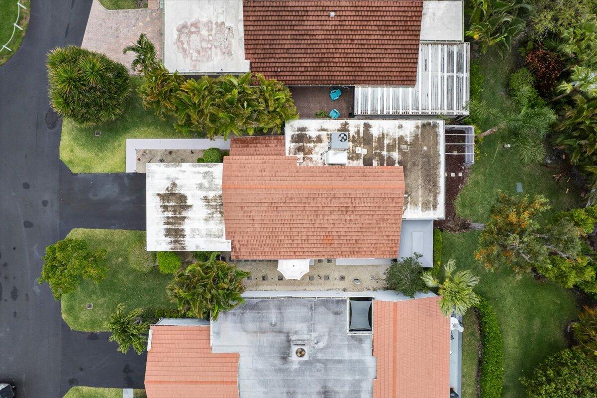 VILLAS OF MONTEREY AT INDIAN SPRING - Residential