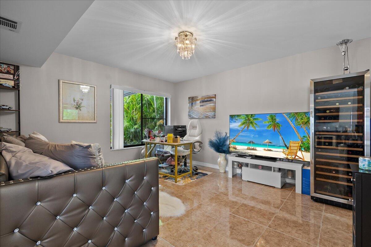 VILLAS OF MONTEREY AT INDIAN SPRING - Residential