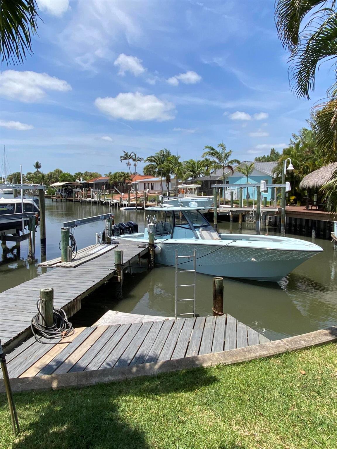 CORAL COVE BEACH SECTION - Residential