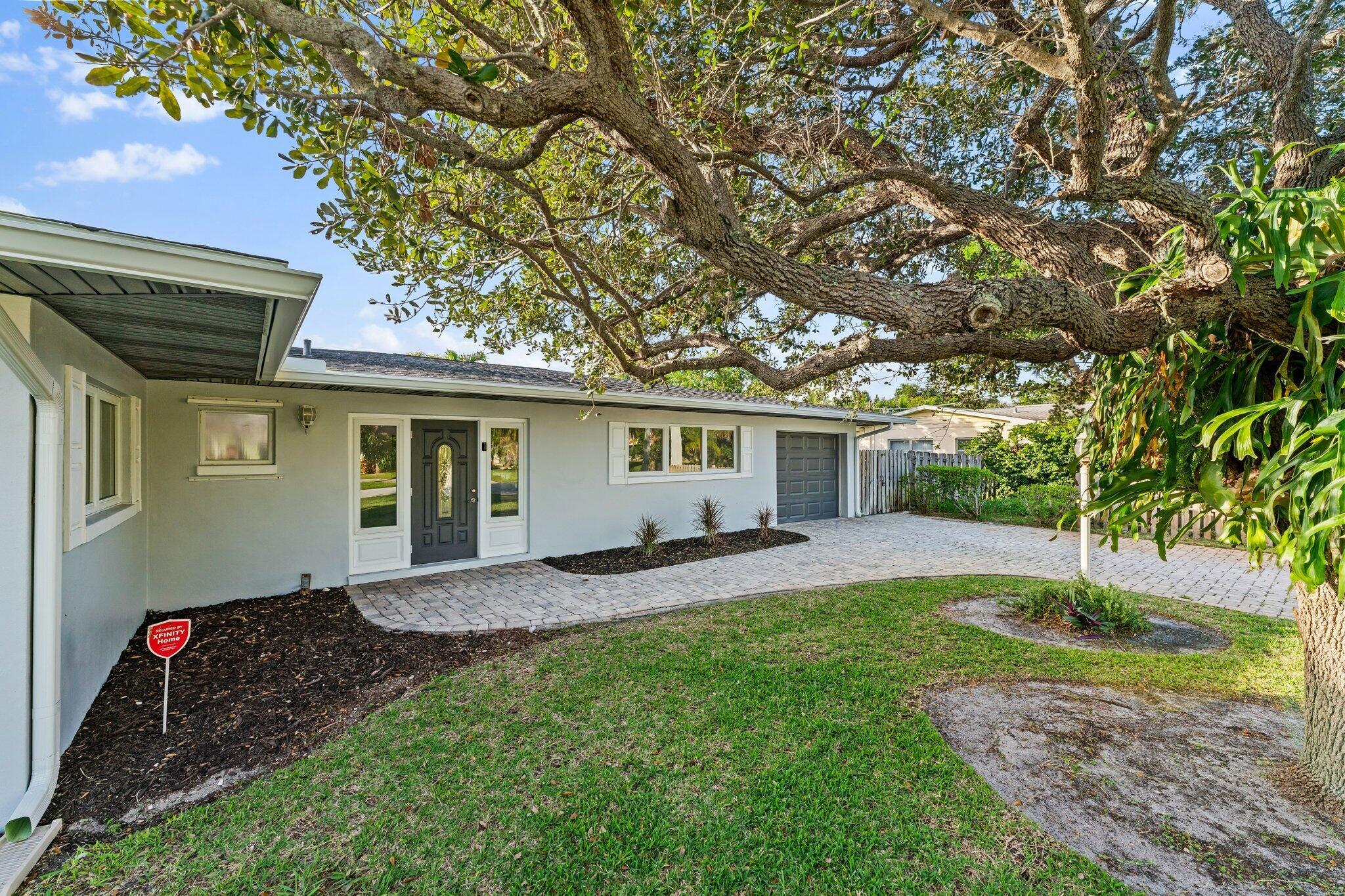 CORAL COVE BEACH SECTION - Residential