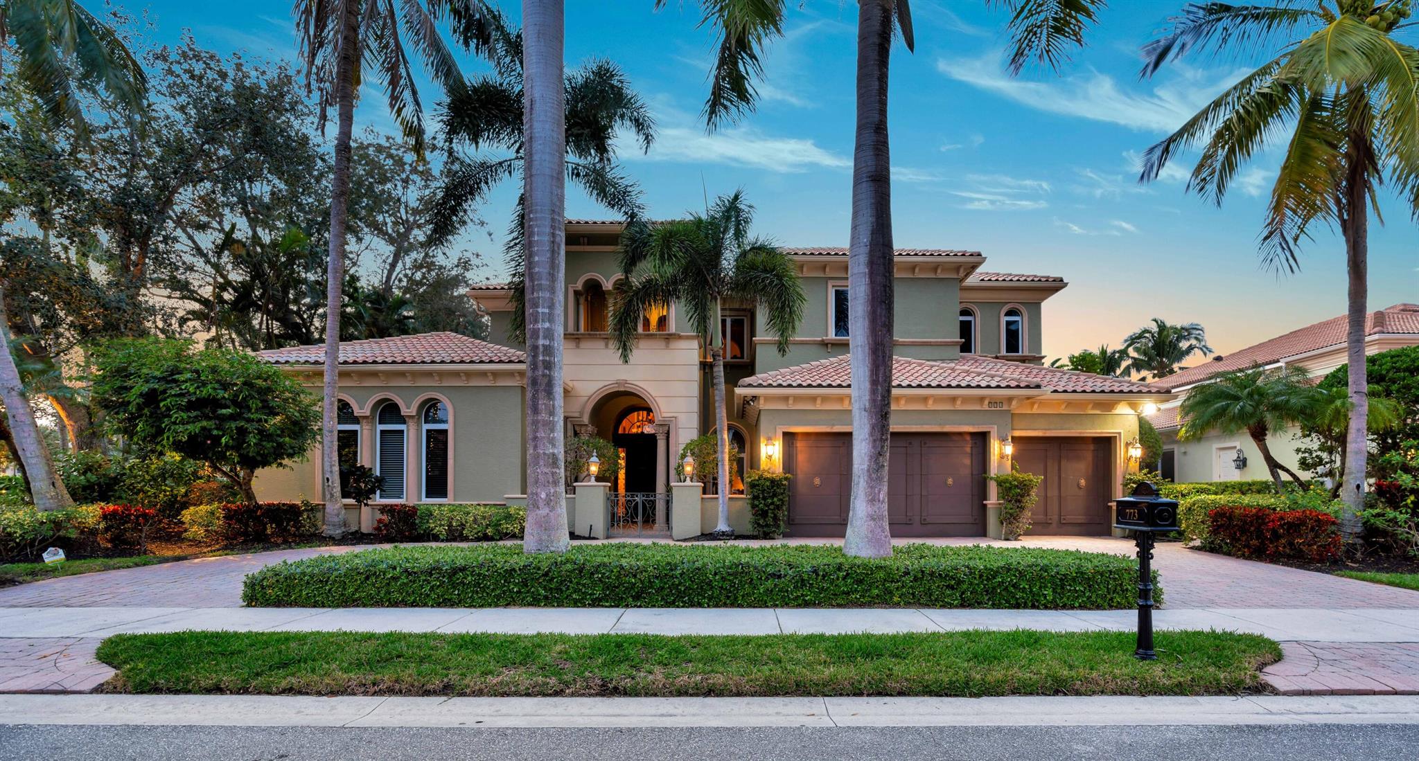 Welcome to this elegant waterfront residence, nestled within the prestigious gated community of Harbour Isles in the heart of the Palm Beaches. Offering unparalleled access to the Intracoastal Waterway and the Atlantic Ocean. This home is in a prime location with 90 feet of waterfront, ideal for accommodating a 70-foot yacht. Featuring 4 spacious bedrooms and 4 full and 2 half baths. This 2 story property combines luxury, comfort and the ultimate boating lifestyle.