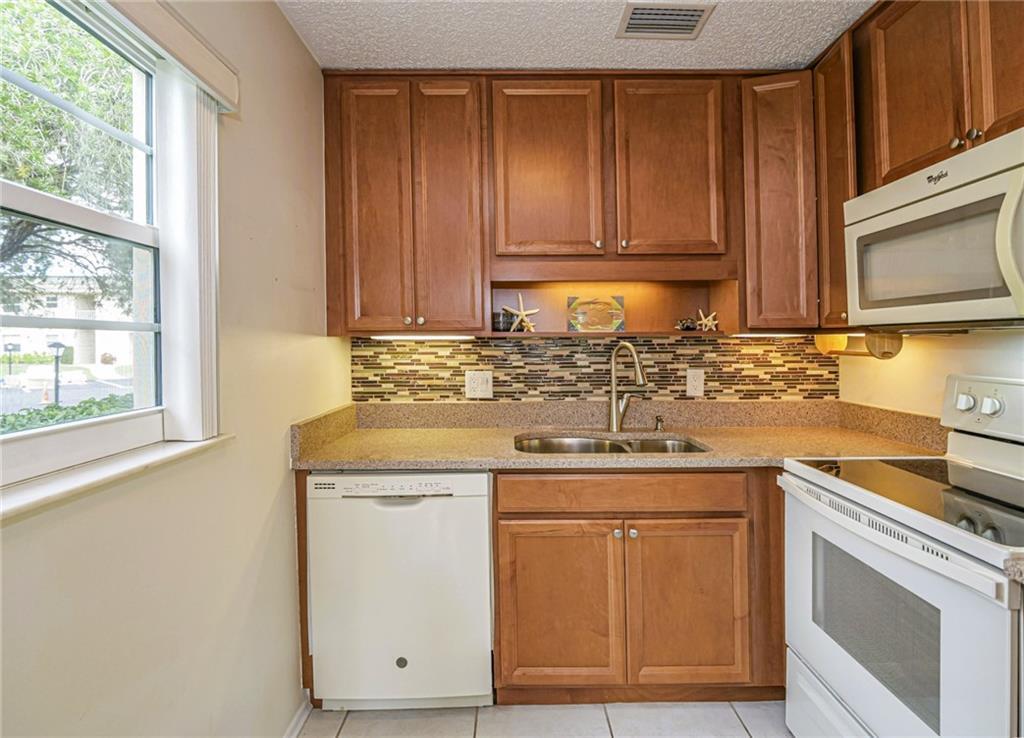 VISTA GARDENS F/K/A VISTA ROYALE GARDENS - Residential