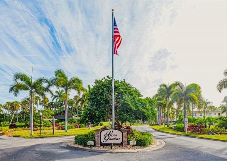 VISTA GARDENS F/K/A VISTA ROYALE GARDENS - Residential