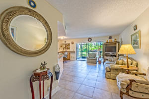 SEA RISE CONDO - Residential