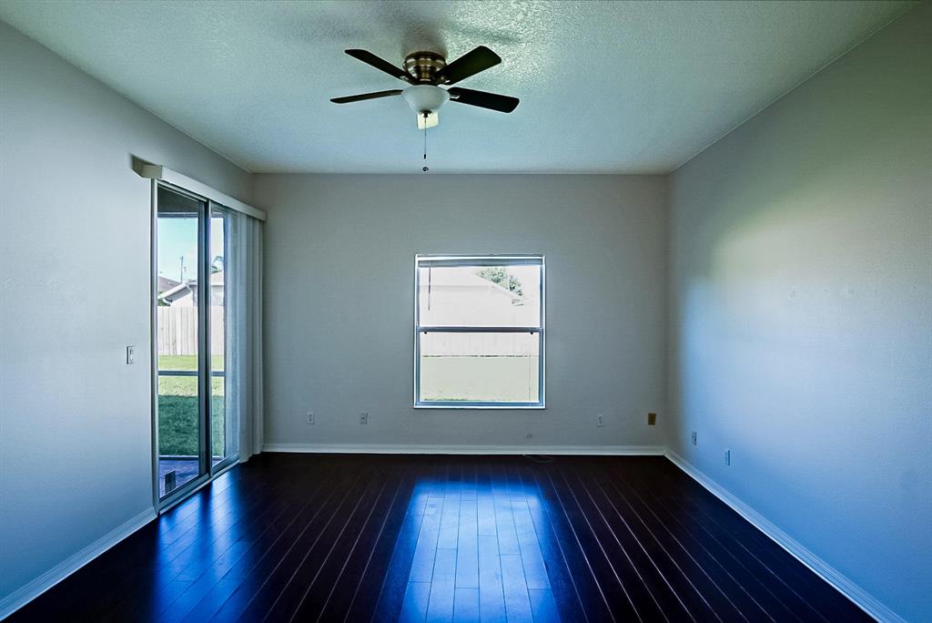 PORT ST LUCIE SECTION 9- 34953 area code - Residential Lease