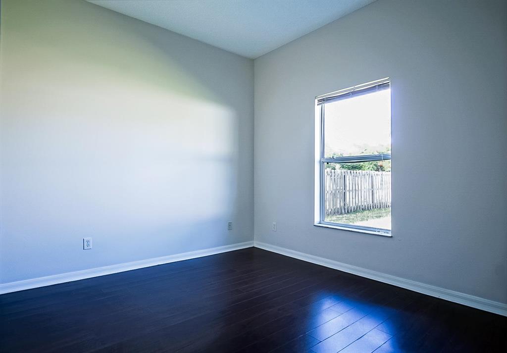 PORT ST LUCIE SECTION 9- 34953 area code - Residential Lease