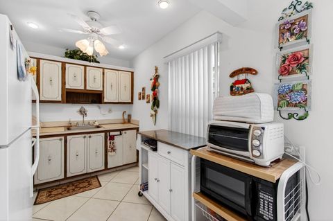 Tiny photo for 190 Piedmont D Way, Delray Beach, FL 33484 (MLS # B26016202)