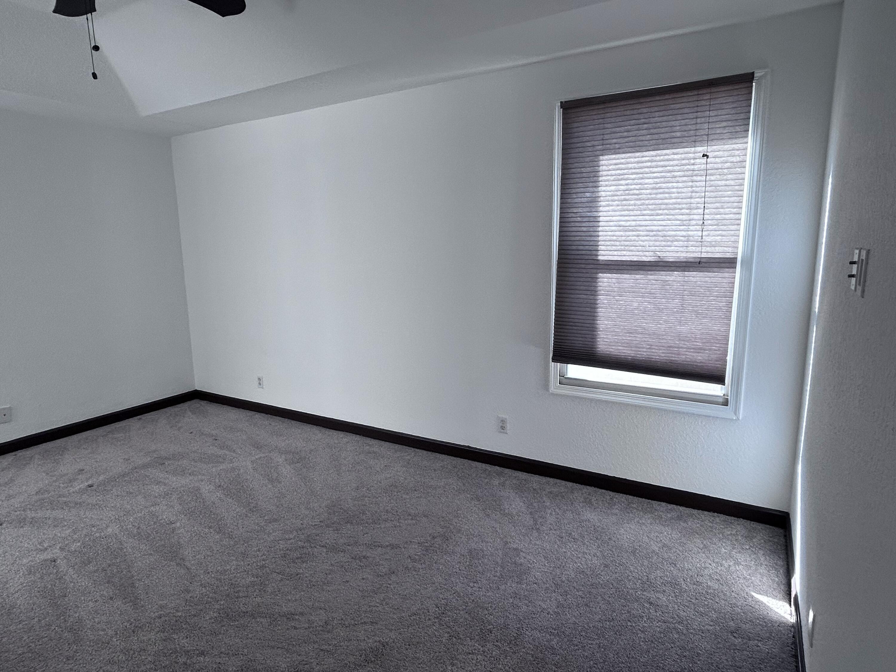 GABLES AT NORTHLAKE 1 - Residential