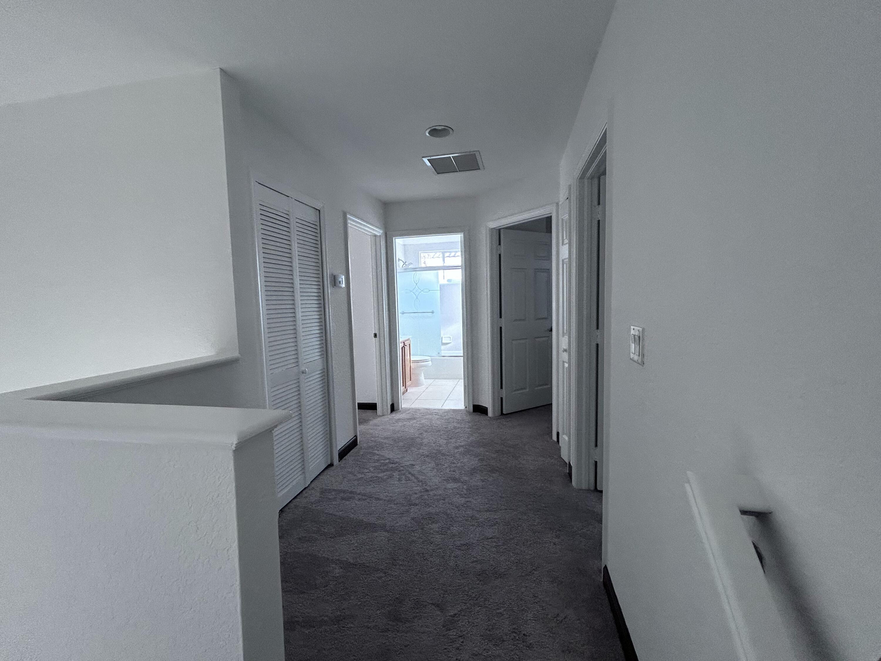 GABLES AT NORTHLAKE 1 - Residential