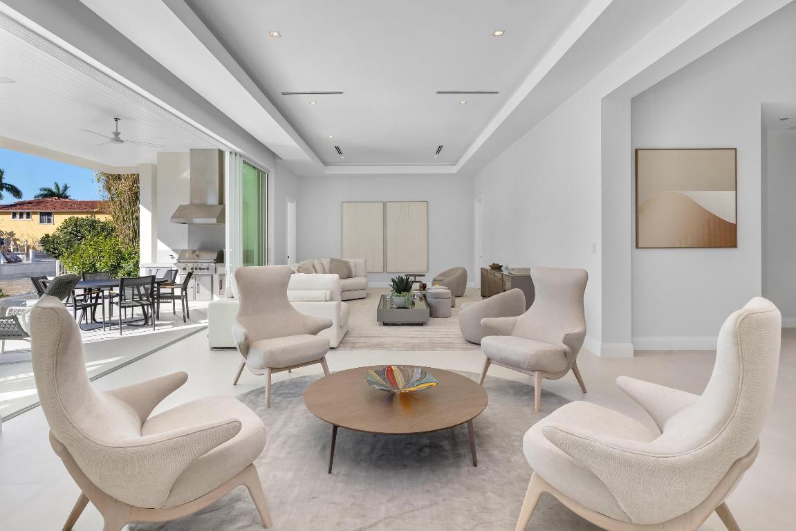 BOCA HARBOUR 4TH SEC - Residential