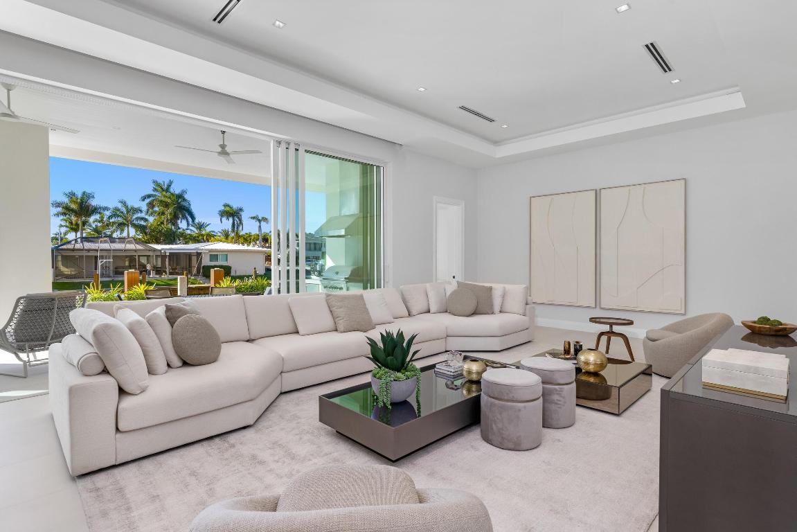 BOCA HARBOUR 4TH SEC - Residential