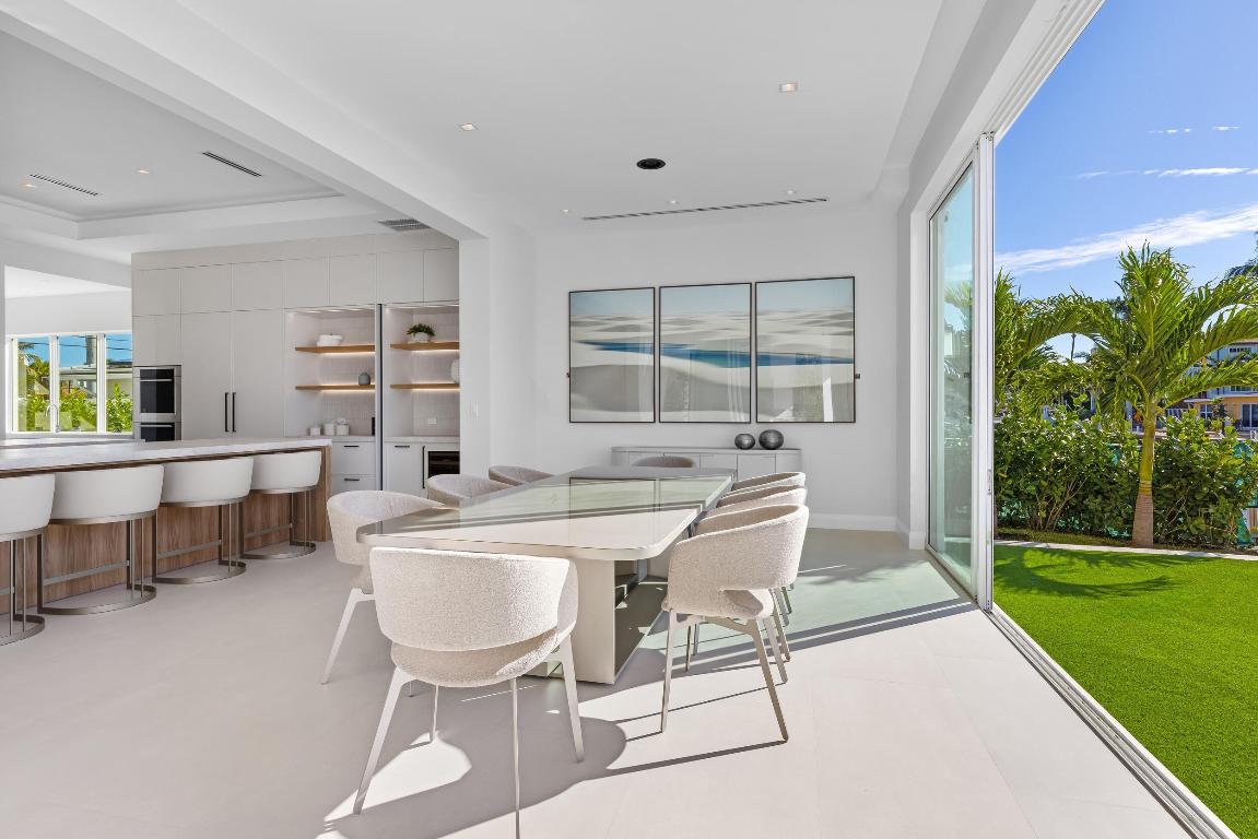 BOCA HARBOUR 4TH SEC - Residential