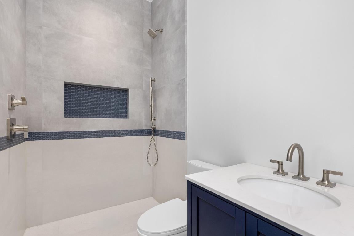 BOCA HARBOUR 4TH SEC - Residential