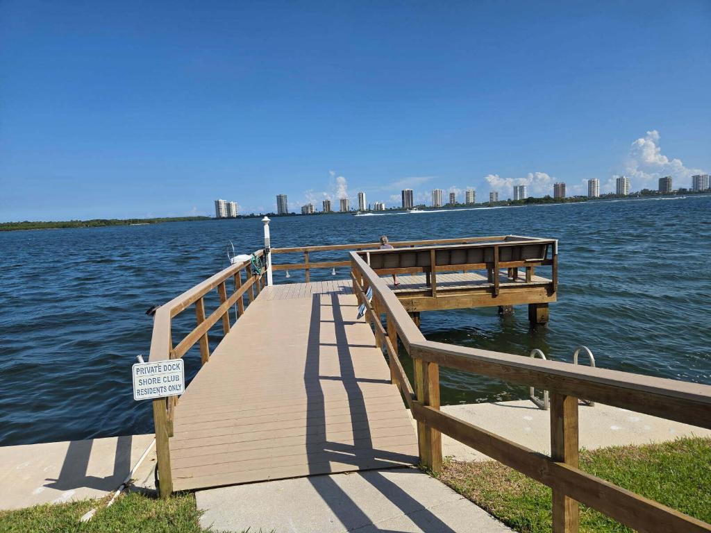 SHORE CLUB APTS B & C CONDO - Residential Lease