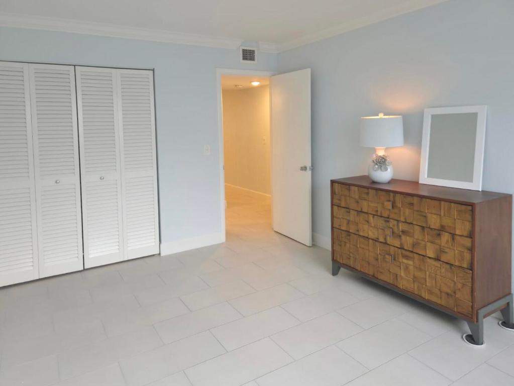 SHORE CLUB APTS B & C CONDO - Residential Lease