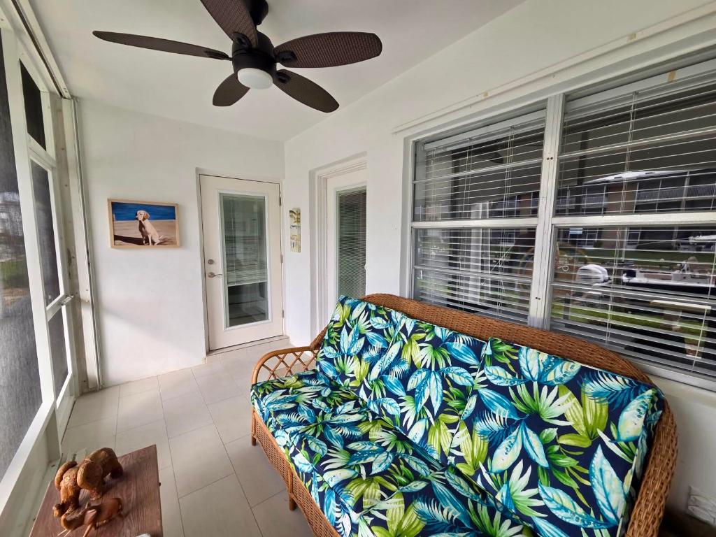 SHORE CLUB APTS B & C CONDO - Residential Lease