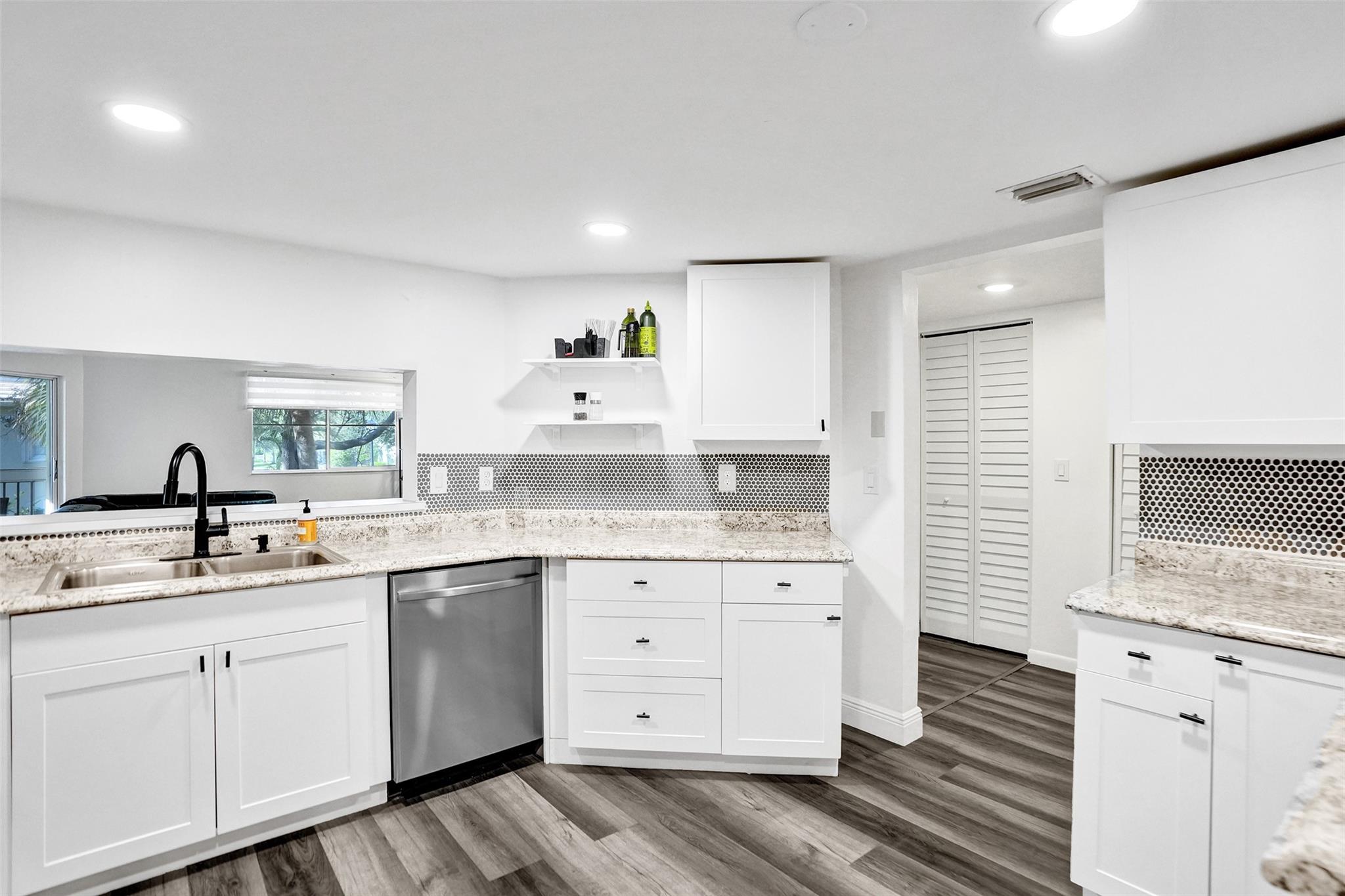 9901 Westview Dr 327