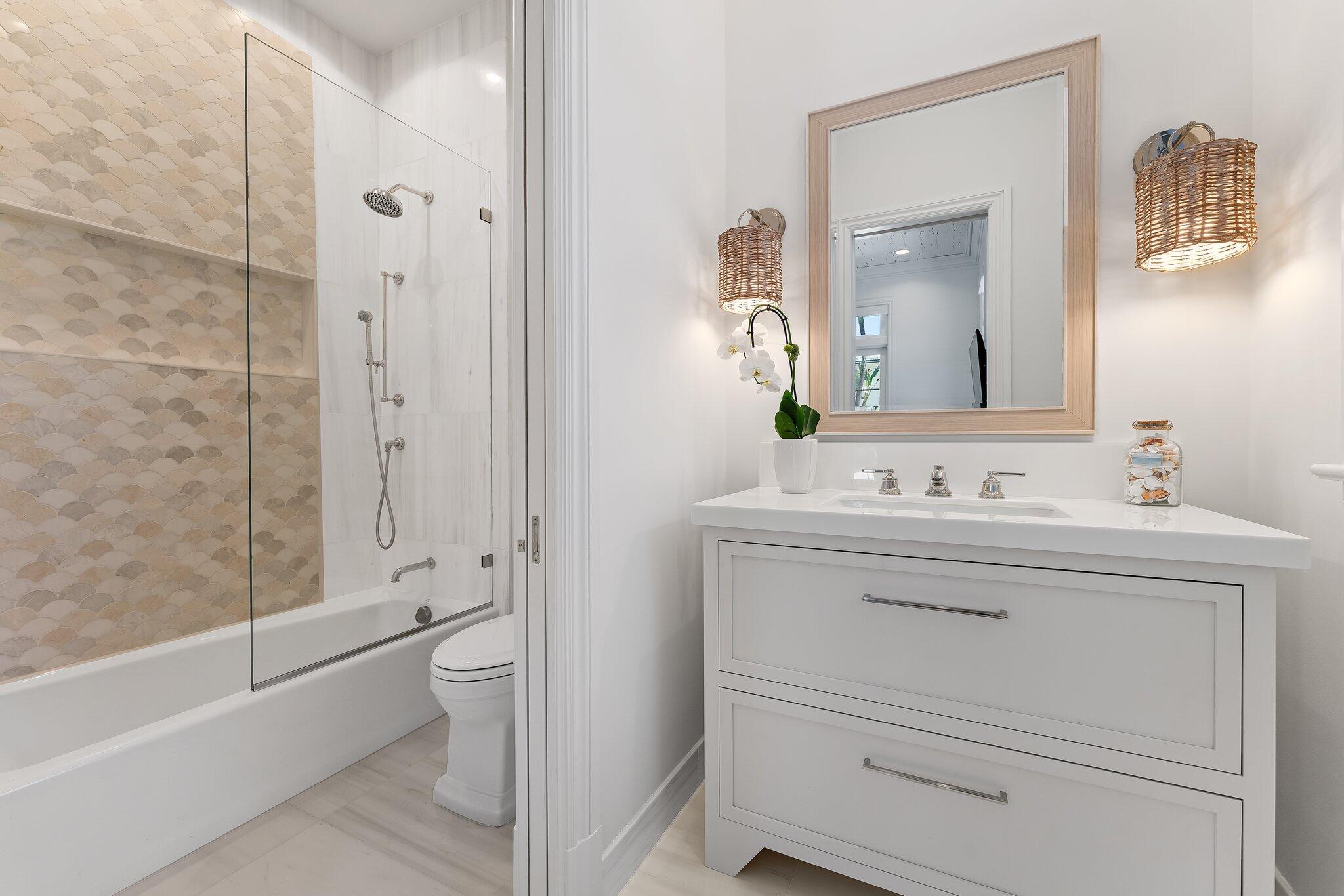 OLD PORT VILLAGE 1 - Residential