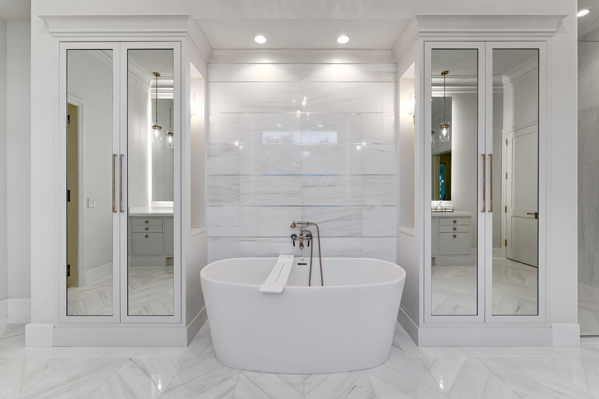 OLD PORT VILLAGE 1 - Residential