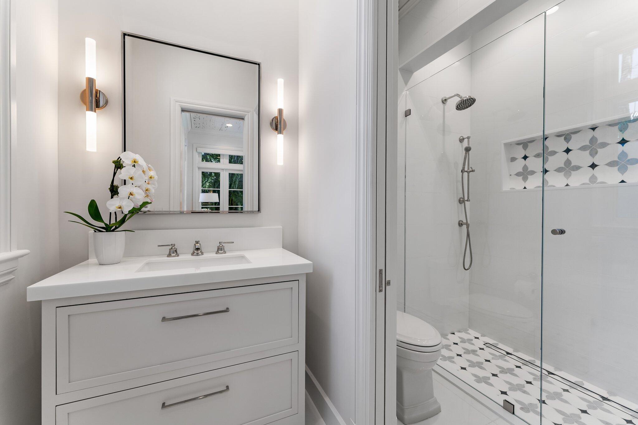 OLD PORT VILLAGE 1 - Residential