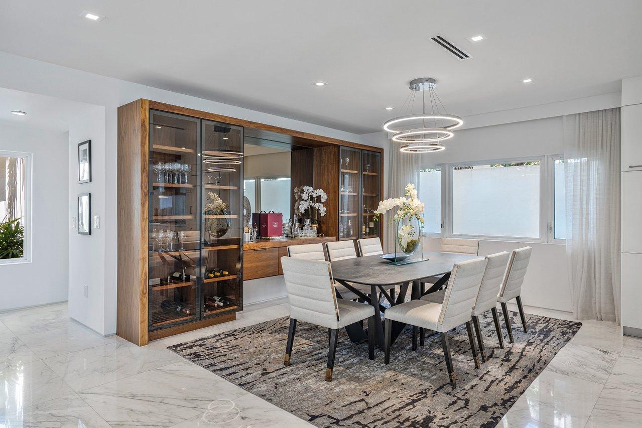 GOLDEN BEACH SEC A - Residential